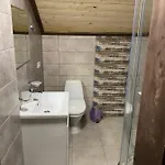 Gerdan Verkhovina بيت خشبي